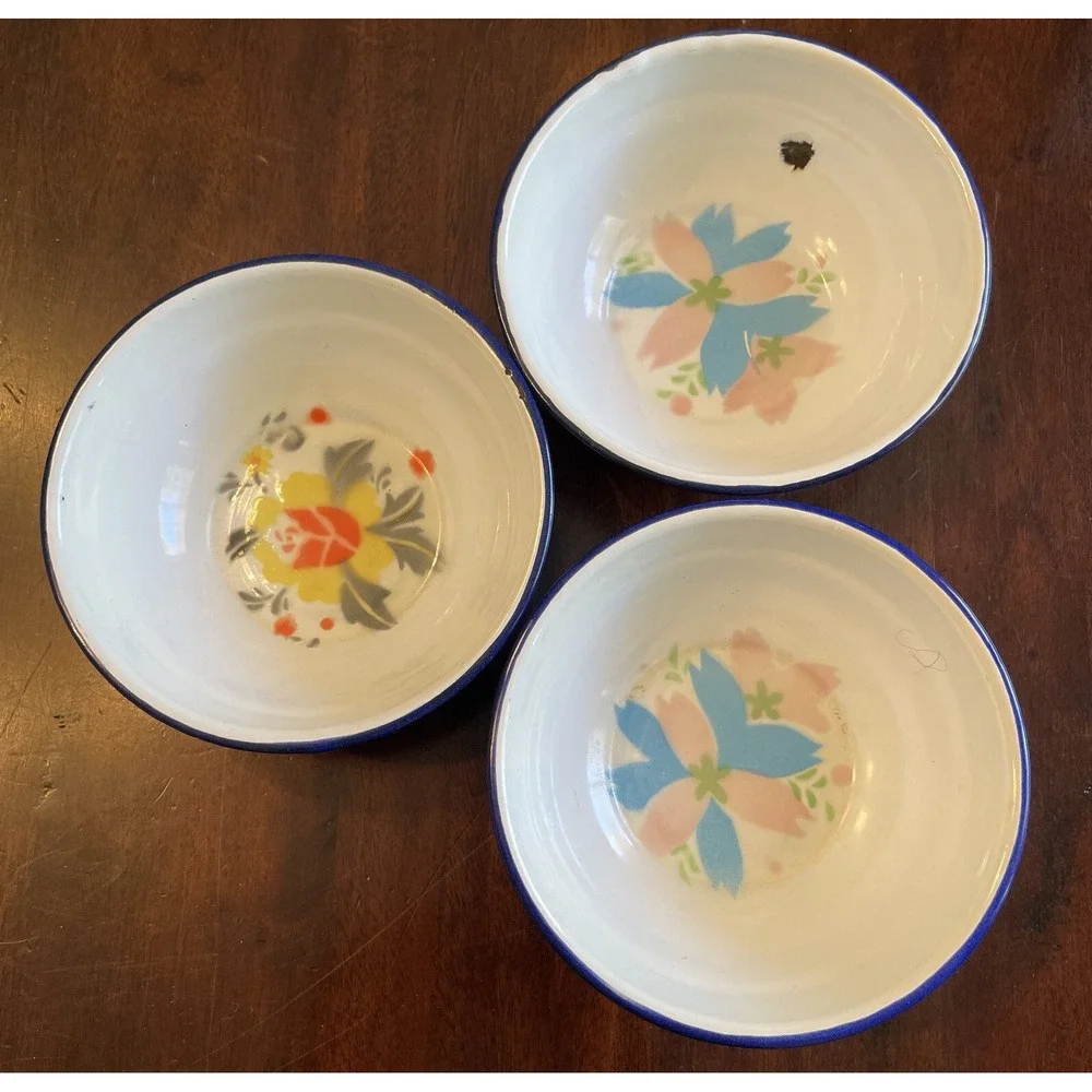 Vintage Golden‎ Rhinoceros Enamelware Bowls Floral Shabby Chic Farmhouse